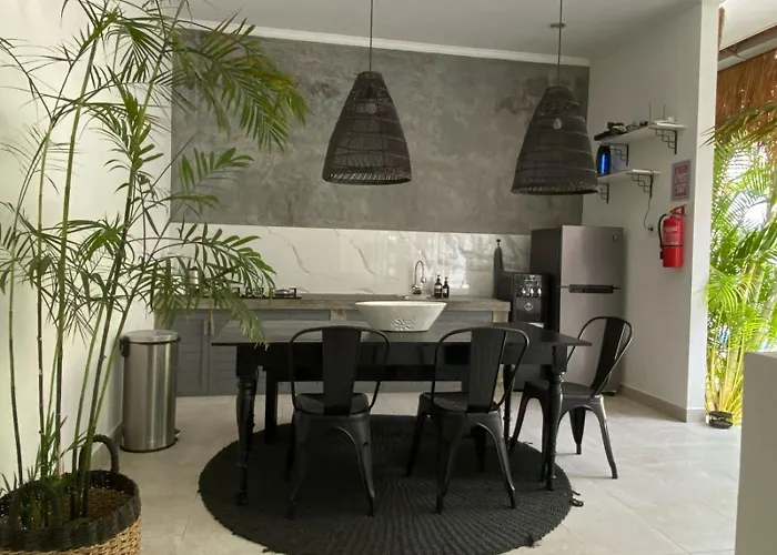 Casa Mari * Seminyak (Bali)